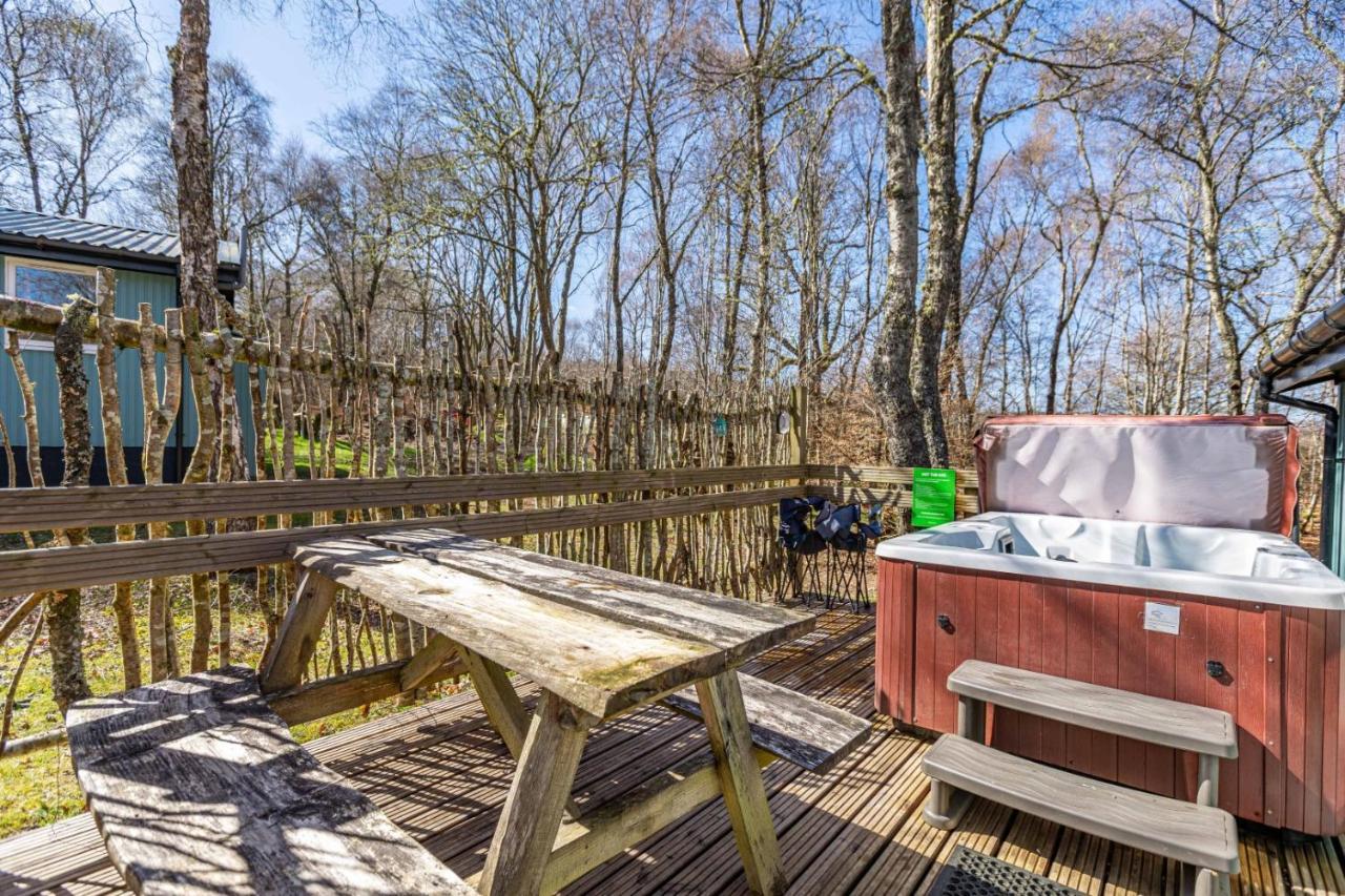 Fern Lodge 2 With Hot Tub Belladrum Extérieur photo